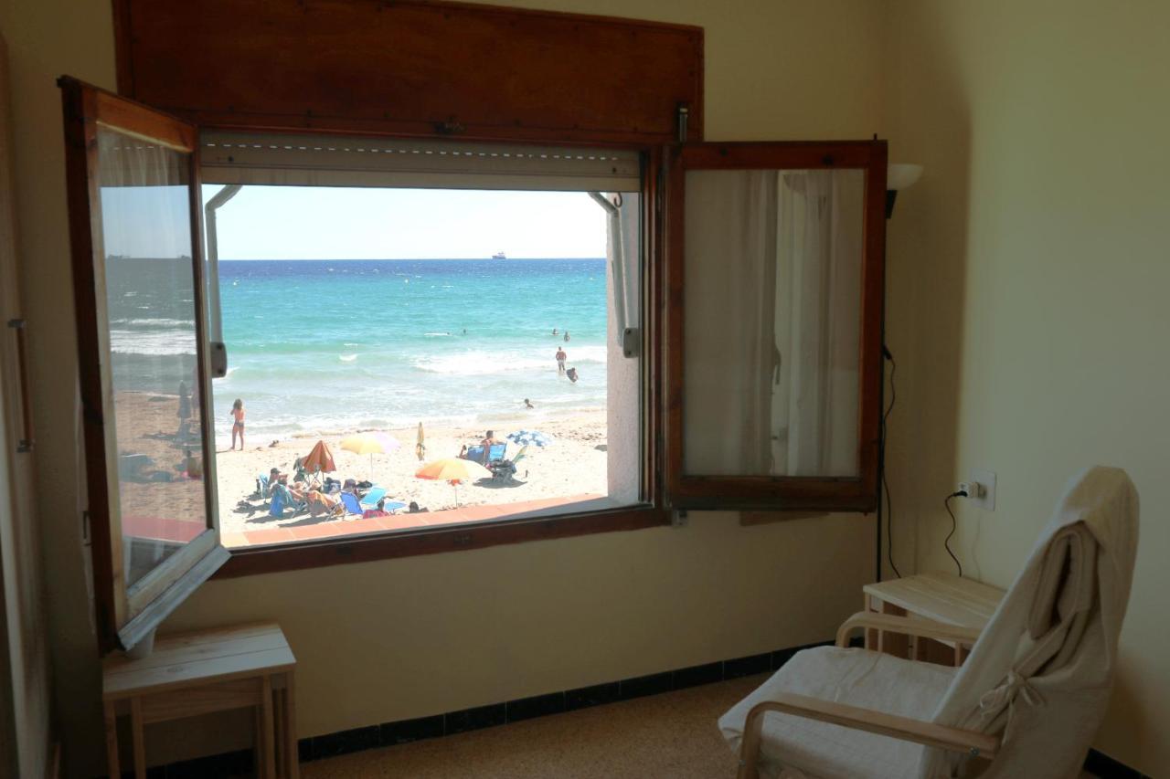 El Faro Platja Llarga-les Salines-tgn
