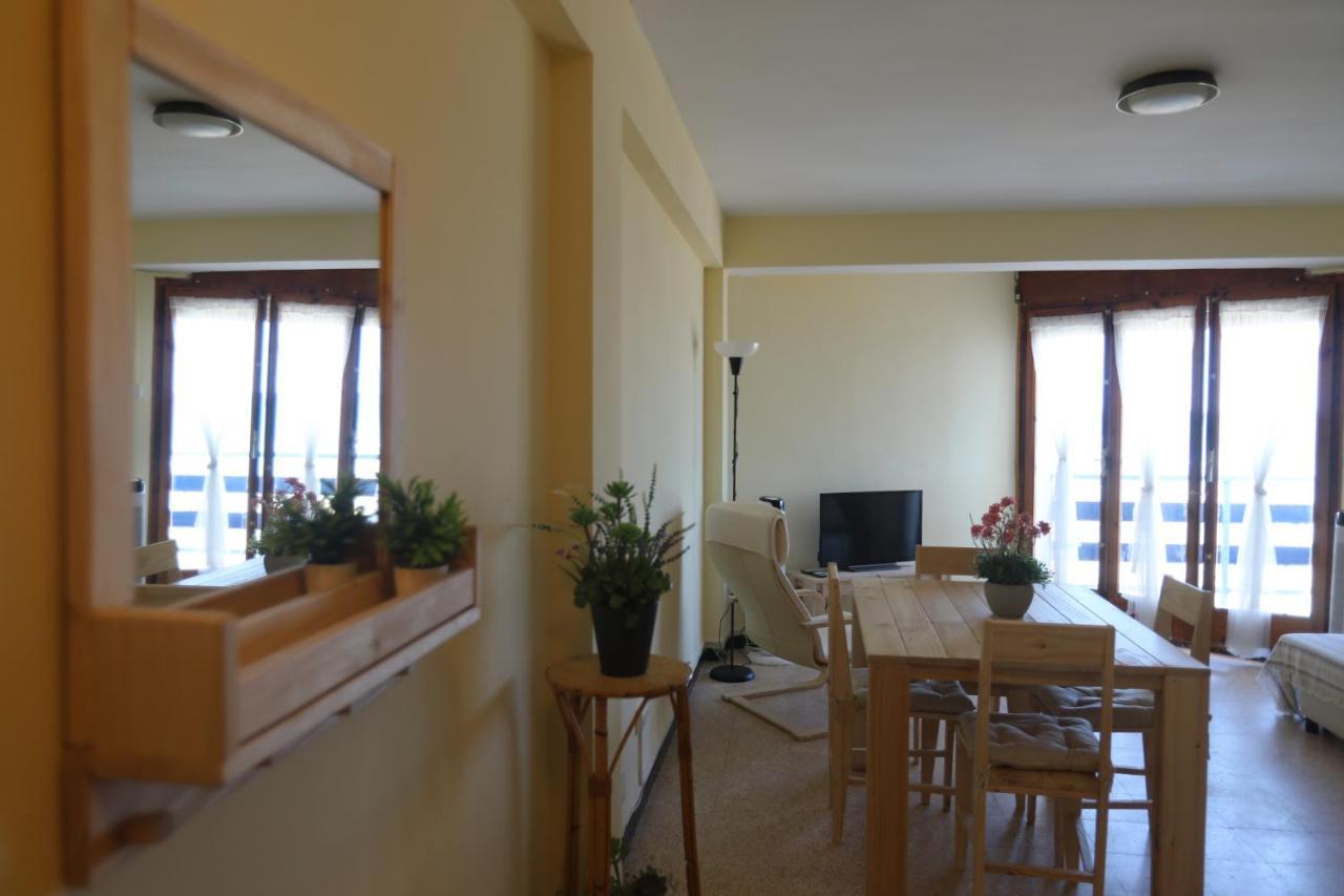Apartment El Faro Platja Llarga-les Salines-tgn *