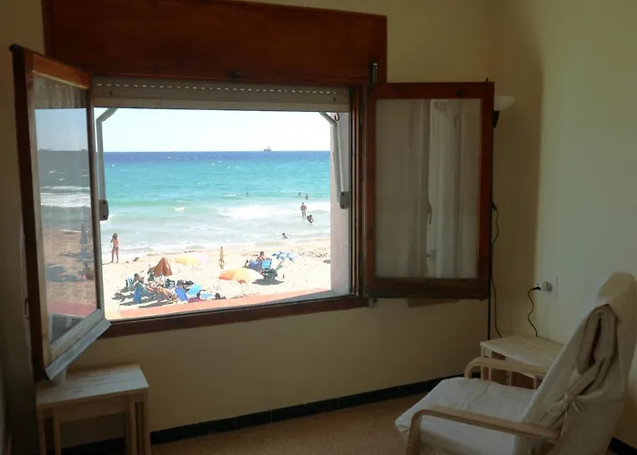 El Faro Apartaments Platja Llarga-Les Salines-Tgn